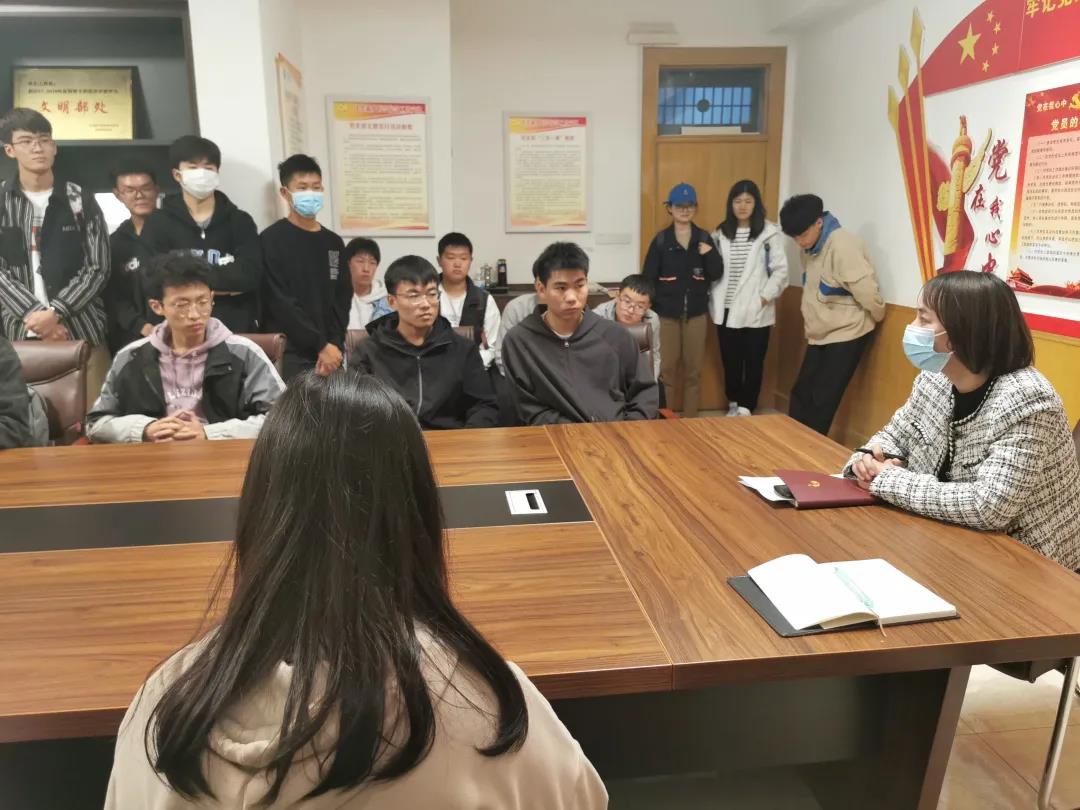 微信图片_20211014002637.jpg
